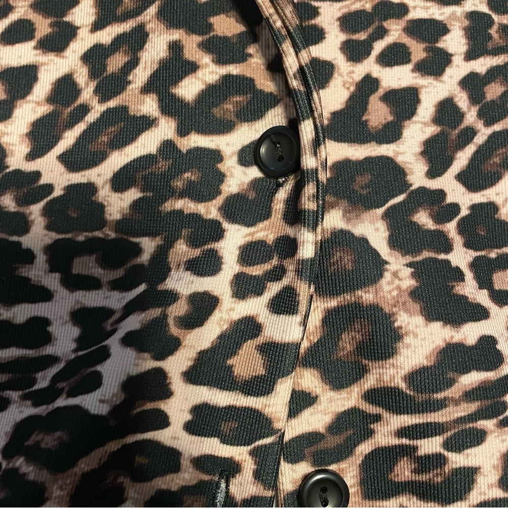 NWT* ASOS Leopard Print Top - Picture 5 of 5